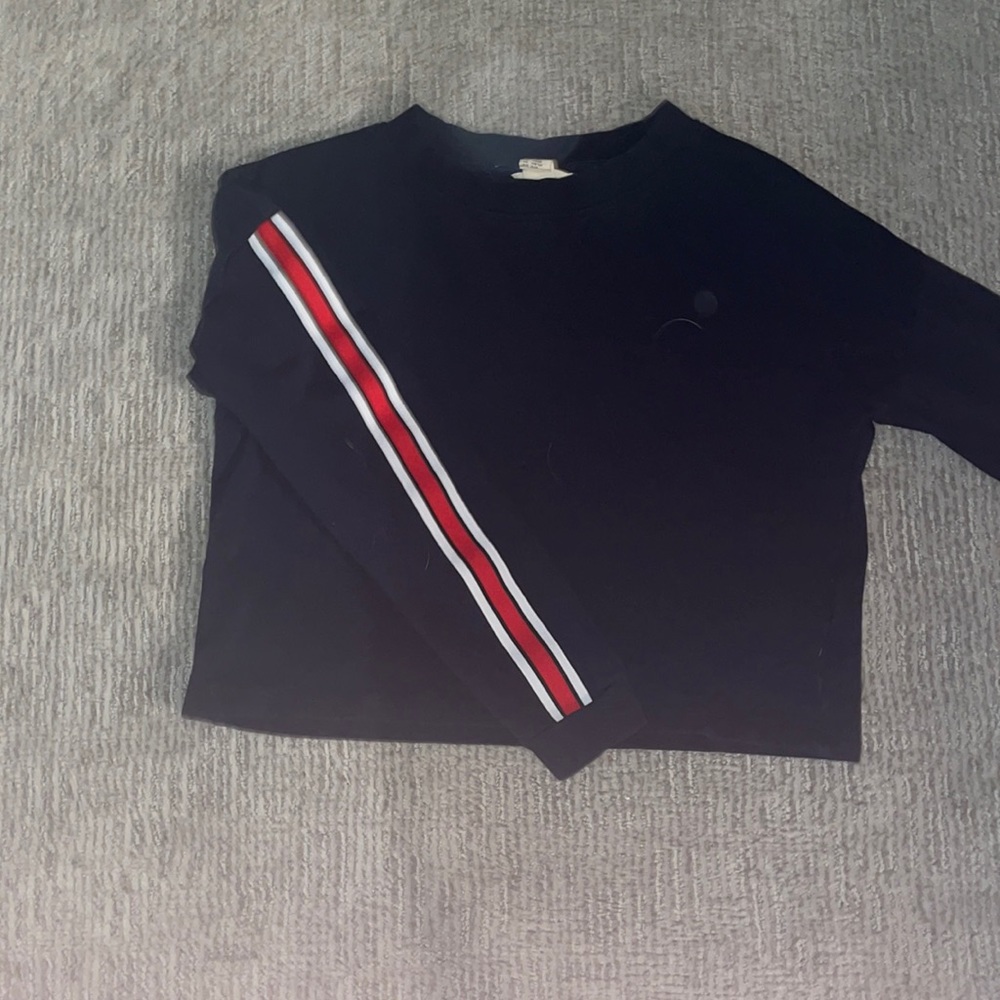 sweatshirt